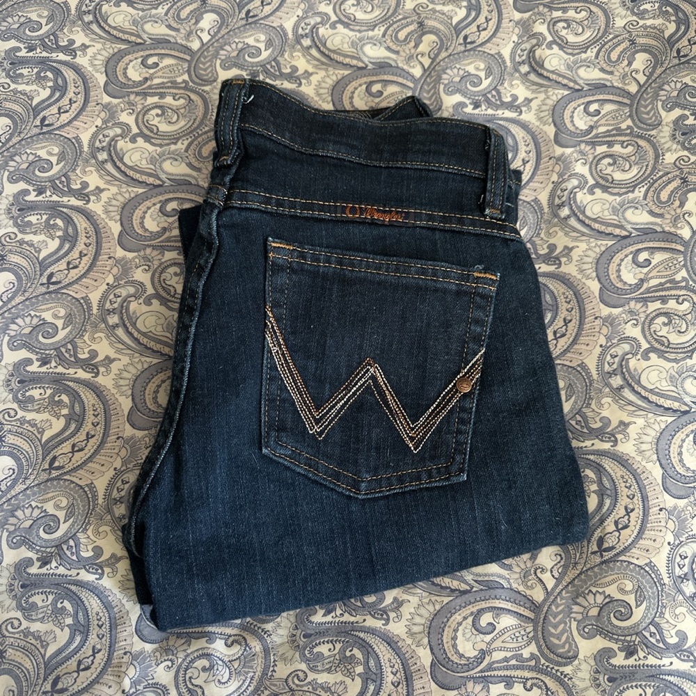 Wrangler boot cut jeans size 24
